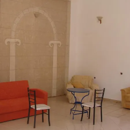Apostolis Aparthotel Pefki