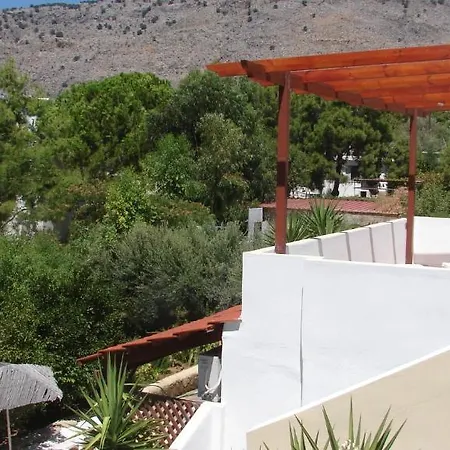 Apostolis Aparthotel Pefki