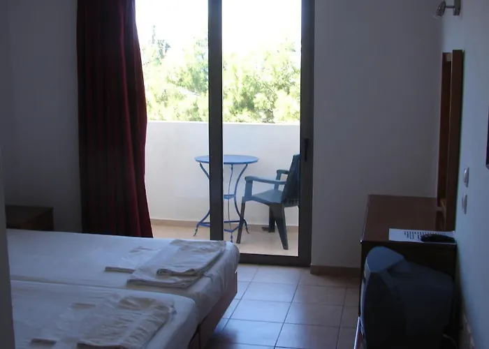 Apostolis Lindos Rhodes Pefki