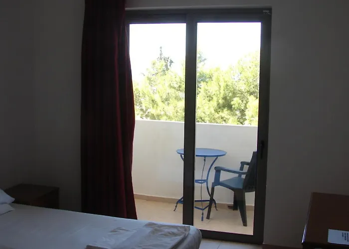 Aparthotel Apostolis Lindos Rhodes *